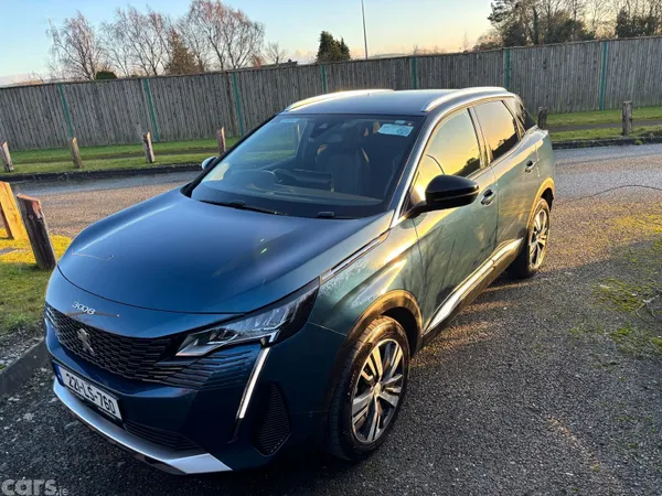 Peugeot 3008 MPV, Petrol, 2022, Blue
