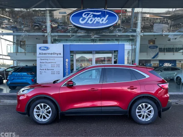 Ford Kuga MPV, Diesel, 2020, Red