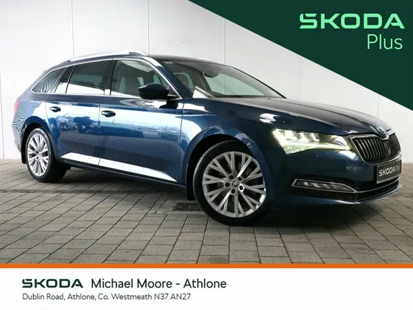 Skoda Superb Estate, Diesel, 2023, Blue