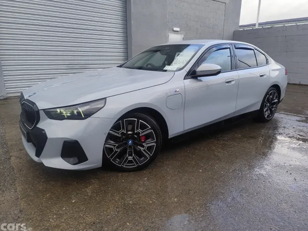 BMW 5-Series Saloon, Petrol Plug-in Hybrid, 2024, Grey