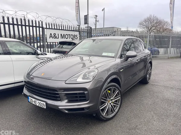 Porsche Cayenne SUV, Petrol Plug-in Hybrid, 2020, Grey