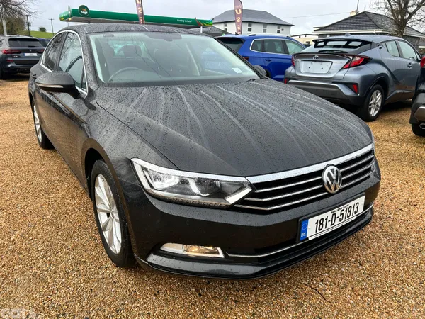 Volkswagen Passat Saloon, Diesel, 2018, Grey