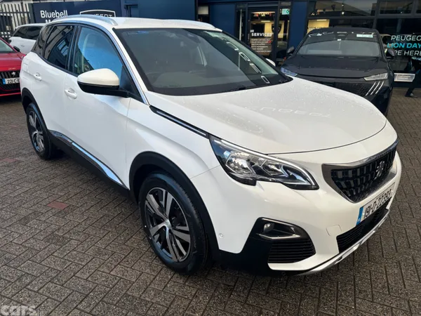 Peugeot 3008 MPV, Petrol, 2019, White