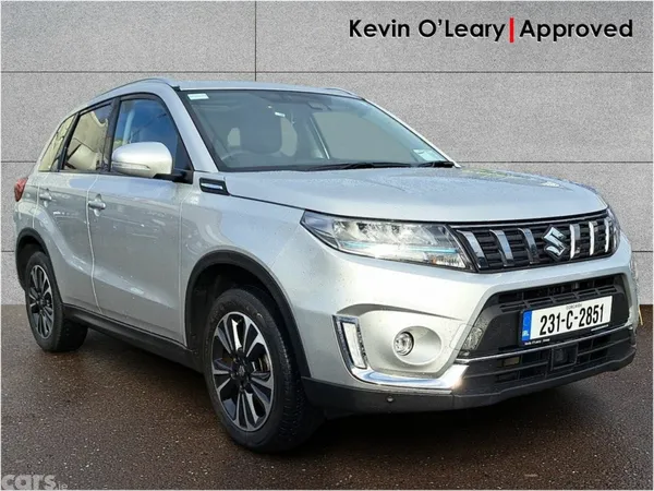 Suzuki Vitara SUV, Petrol Hybrid, 2023, Silver