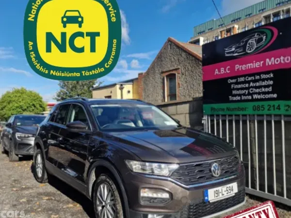 Volkswagen T-Roc SUV, Diesel, 2019, Brown