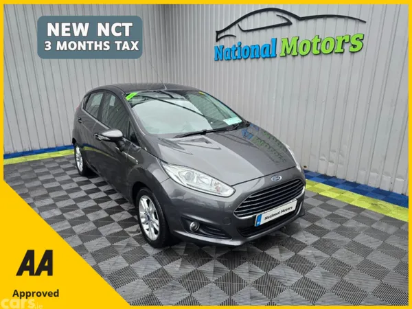 Ford Fiesta Hatchback, Petrol, 2016, Grey