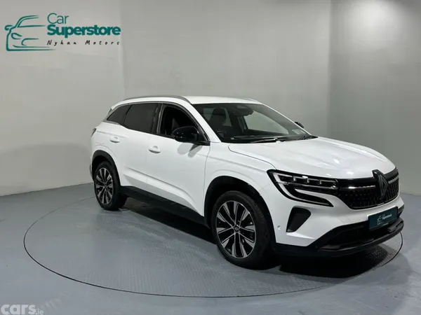 Renault Austral SUV, Petrol, 2024, White