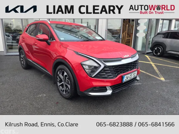 Kia Sportage MPV, Diesel Hybrid, 2024, Red