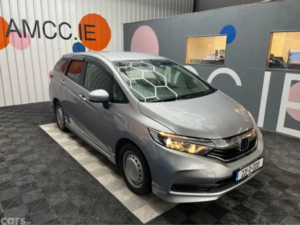 Honda Shuttle MPV, Petrol Hybrid, 2022, Silver