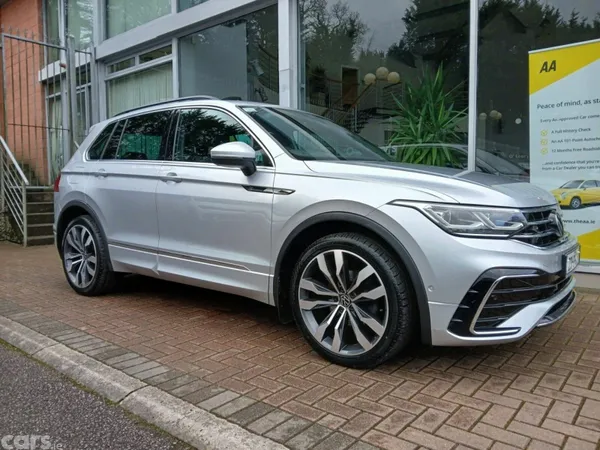 Volkswagen Tiguan SUV, Diesel, 2023, Silver