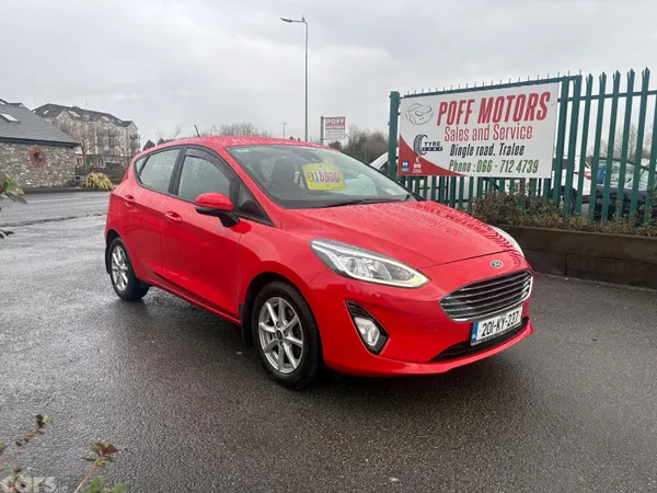 Ford Fiesta Hatchback, Petrol, 2020, Red