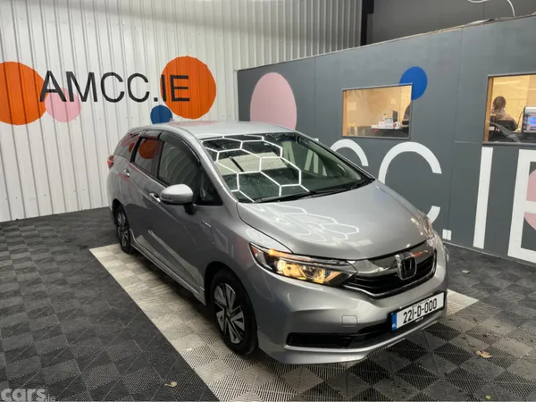 Honda Shuttle MPV, Petrol Hybrid, 2022, Silver