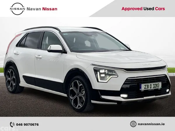 Kia Niro SUV, Petrol Hybrid, 2023, White