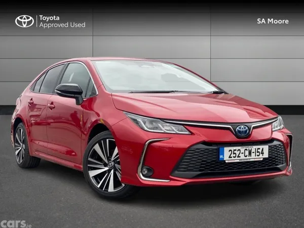 Toyota Corolla Saloon, Petrol Hybrid, 2025, Red