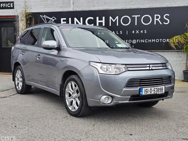 Mitsubishi Outlander SUV, Petrol Plug-in Hybrid, 2015, Grey