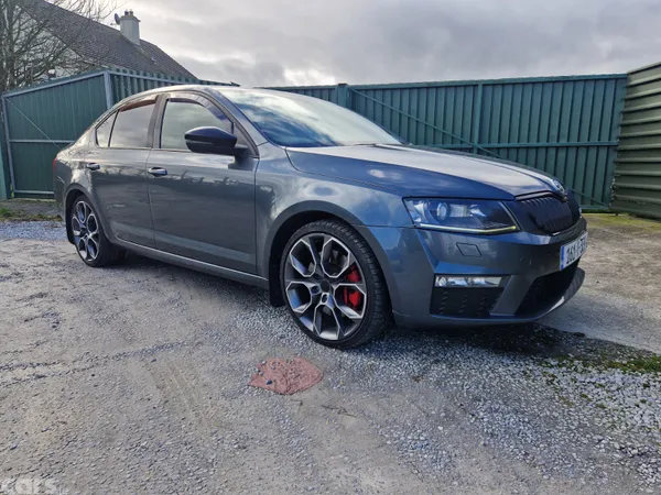 Skoda Octavia Saloon, Diesel, 2016, Grey