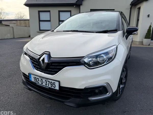 Renault Captur Hatchback, Diesel, 2019, White