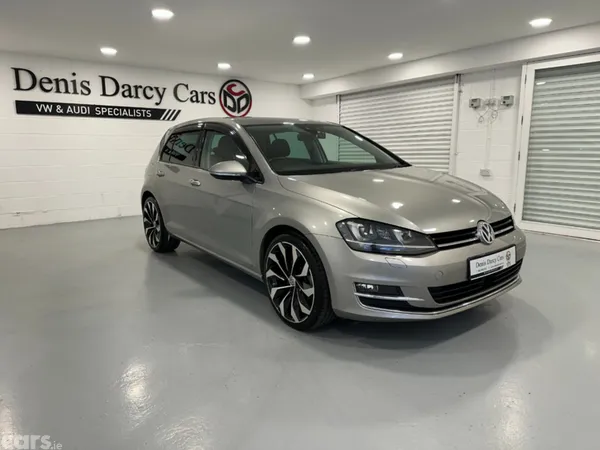 Volkswagen Golf Hatchback, Petrol, 2017, Silver