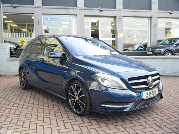 Mercedes-Benz B-Class MPV, Petrol, 2012, Blue