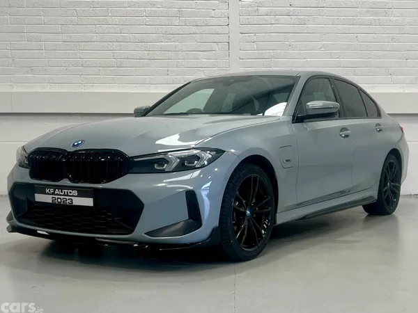 BMW 3-Series Saloon, Petrol Plug-in Hybrid, 2023, Grey
