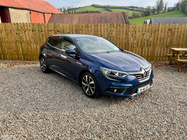 Renault Megane Hatchback, Diesel, 2019, Blue