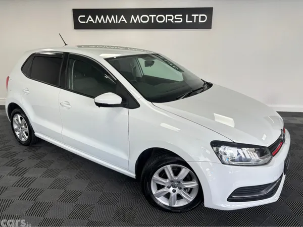 Volkswagen Polo Hatchback, Petrol, 2016, White