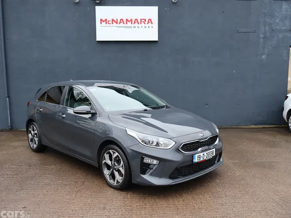 Kia Ceed Hatchback, Diesel, 2019, Grey