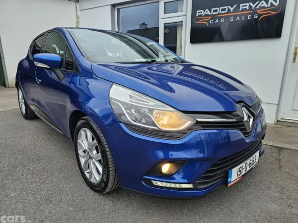 Renault Clio Hatchback, Petrol, 2019, Blue