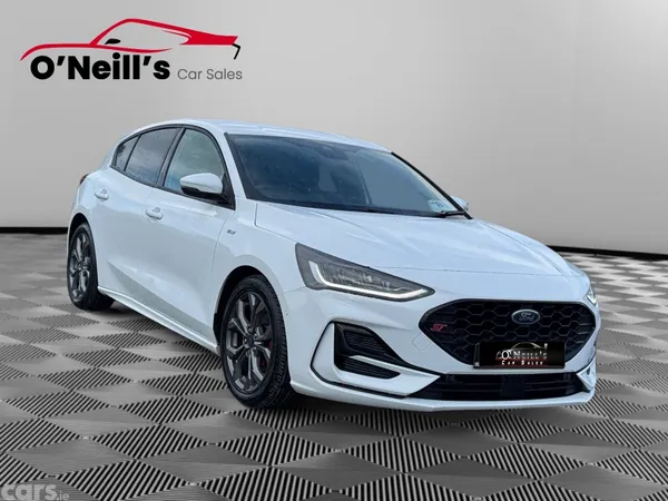 Ford Focus Hatchback, Diesel, 2024, White