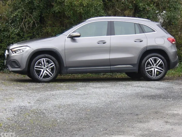 Mercedes-Benz GLA SUV, Diesel, 2022, Grey