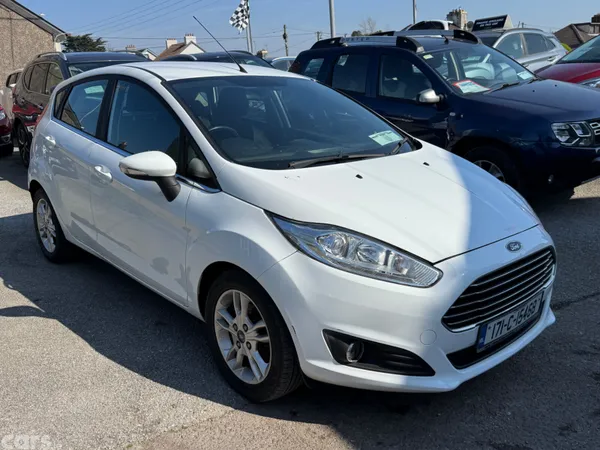 Ford Fiesta Hatchback, Diesel, 2017, White