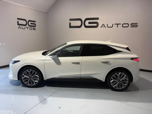 DS Automobiles DS 4 Saloon, Diesel, 2022, White