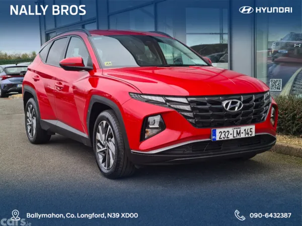 Hyundai Tucson MPV, Diesel, 2023, Red