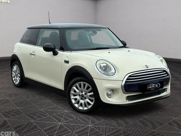 Mini Cooper Hatchback, Petrol, 2016, White