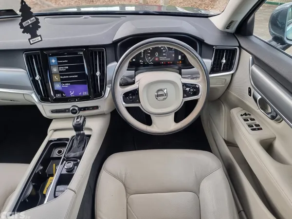 Volvo S90 Saloon, Diesel, 2017, Grey