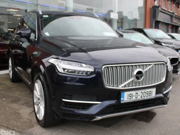 Volvo XC90 SUV, Petrol Plug-in Hybrid, 2019, Blue
