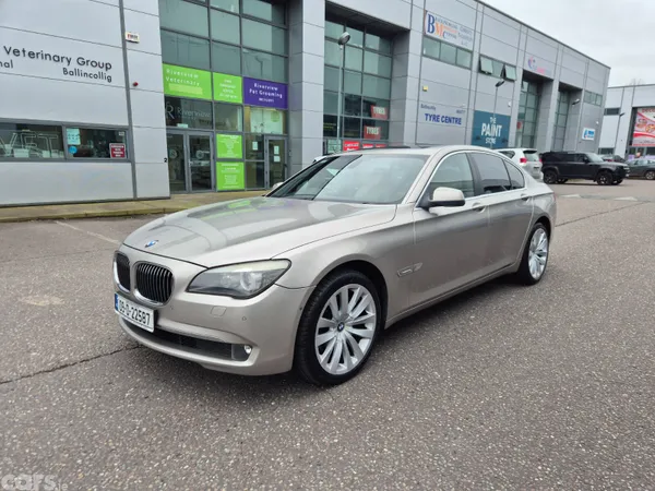 BMW 7-Series Saloon, Diesel, 2009, Silver