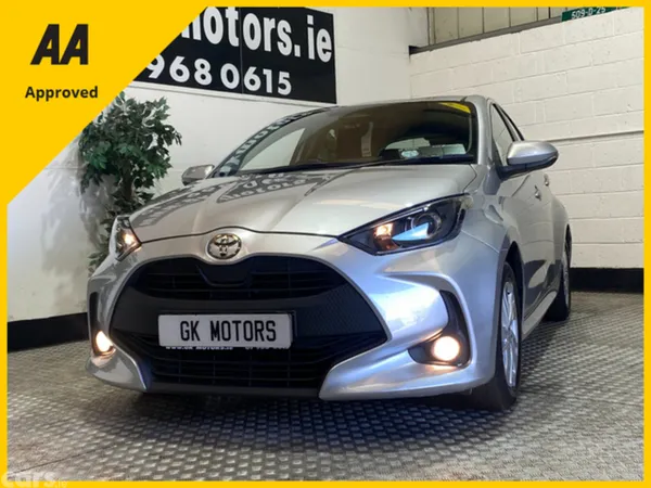 Toyota Yaris Hatchback, Petrol Hybrid, 2024, Grey
