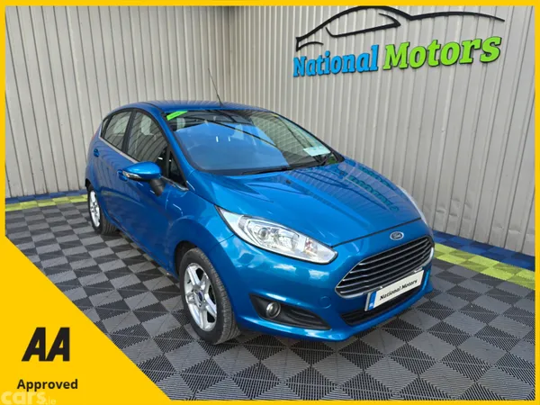 Ford Fiesta Hatchback, Petrol, 2014, Blue