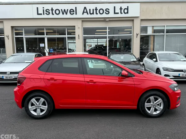 Volkswagen Polo Hatchback, Petrol, 2021, Red