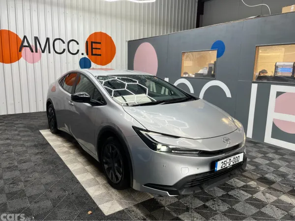 Toyota Prius Saloon, Petrol Hybrid, 2025, Silver