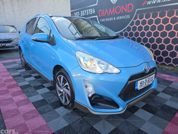 Toyota Aqua Hatchback, Petrol Hybrid, 2015, Blue