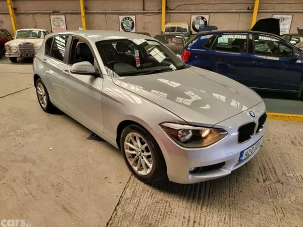 BMW 1-Series Hatchback, Diesel, 2014, Silver
