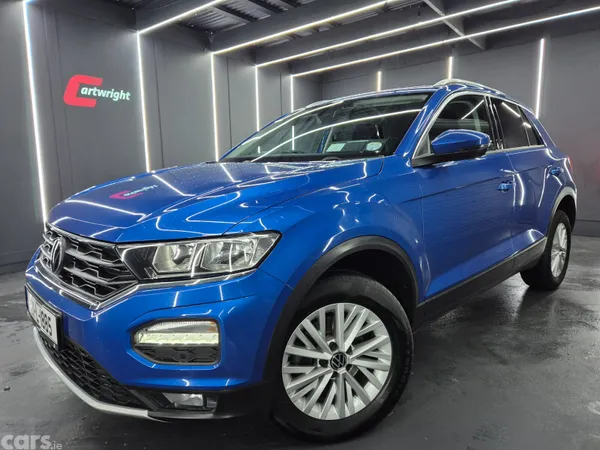 Volkswagen T-Roc SUV, Diesel, 2021, Blue