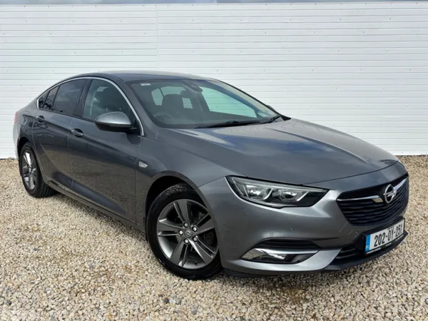 Opel Insignia Hatchback, Diesel, 2020, Grey