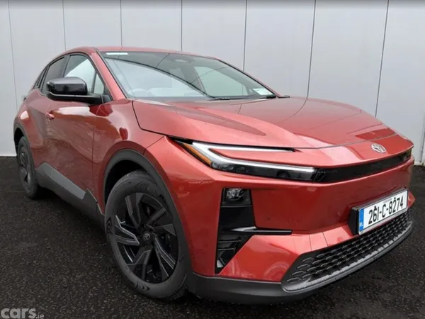 Toyota C-HR Estate, Electric, 2026, Brown
