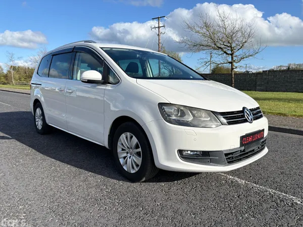 Volkswagen Sharan MPV, Petrol, 2012, White