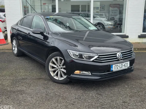 Volkswagen Passat Saloon, Diesel, 2017, Black