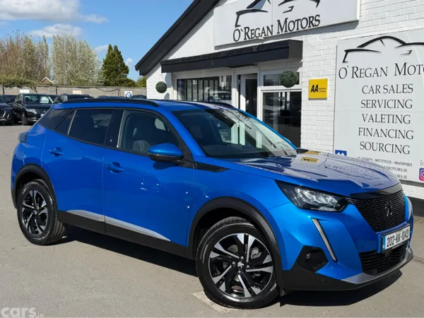 Peugeot 2008 MPV, Diesel, 2020, Blue