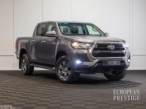 Toyota Hilux Pick Up, Diesel, 2025, Grey